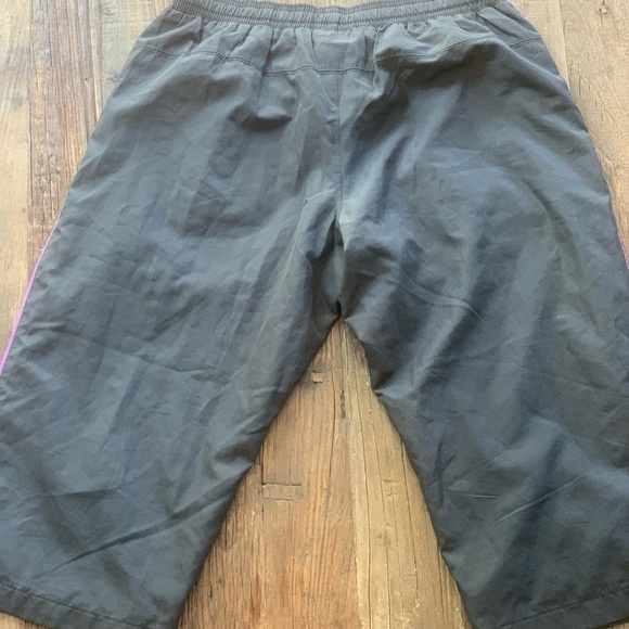 Nike Womens Training Pants Size S Gray NWT Run Gym - Picture 6 of 6